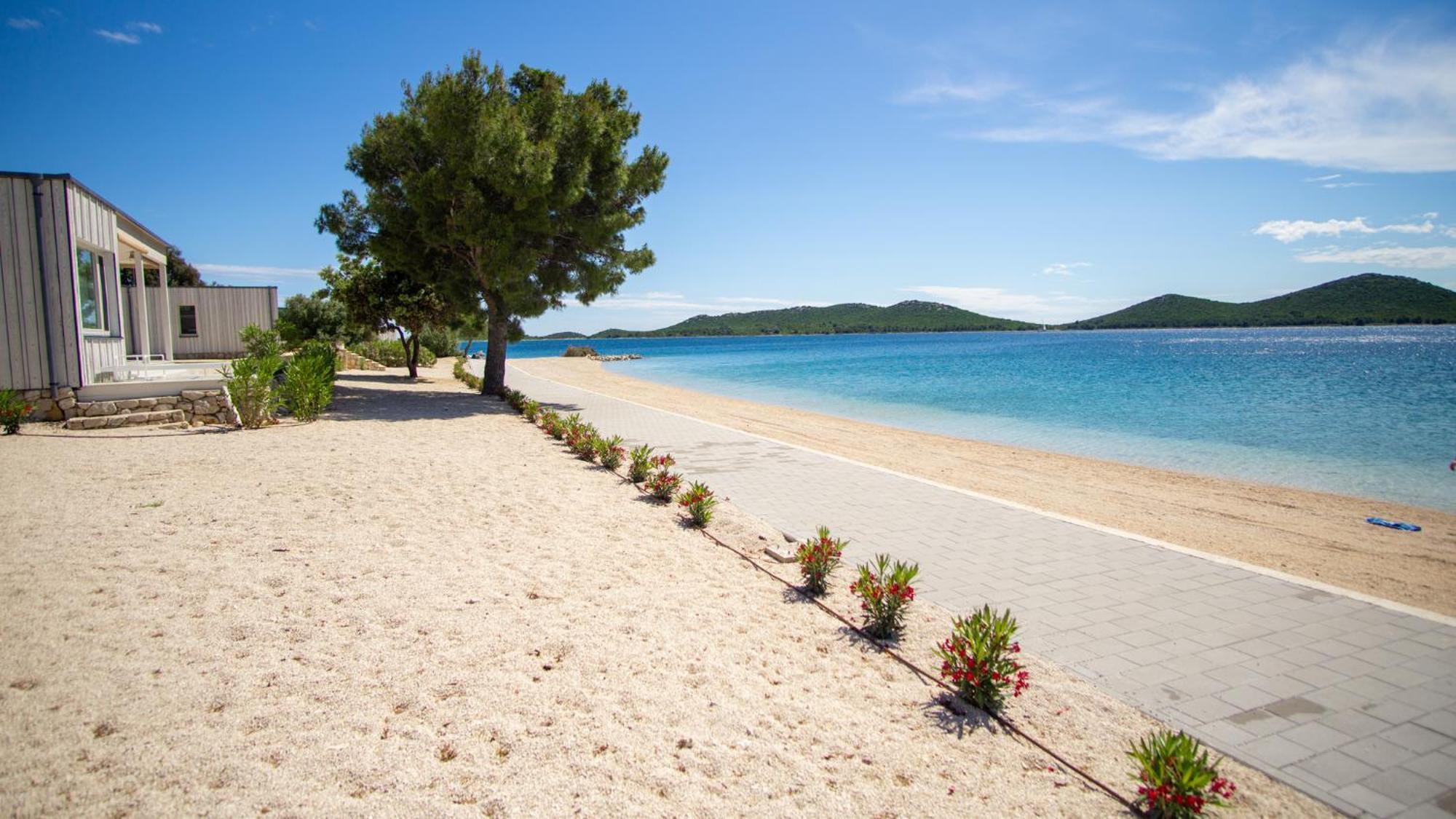 Buqez Vila Hajda 16 - Second Row Direct On The Beach 德拉格 外观 照片